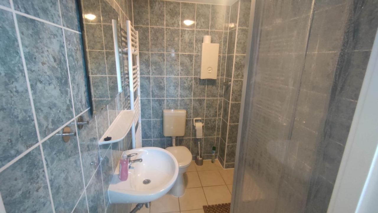 Fewo3-1 Zim-2 Einz Bett-2 Pers-Kueche-Dusche Wc Berlin Exteriör bild